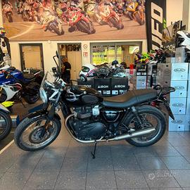 Triumph Street Twin