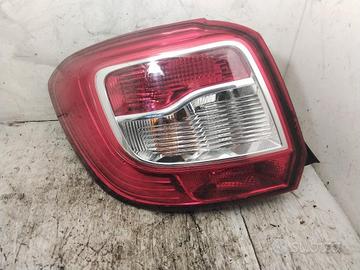 STOP FANALE POSTERIORE SINISTRO DACIA Sandero Seri