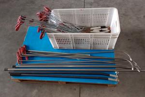 Attrezzatura per tirabolli & o leve