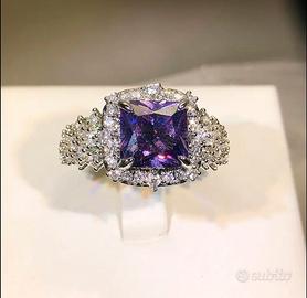 Anello placcato argento con pietra viola 