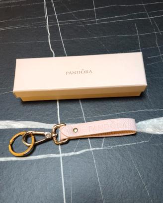 Pandora gadget portachiavi
