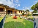 villa-a-schiera-d-angolo-a-prato