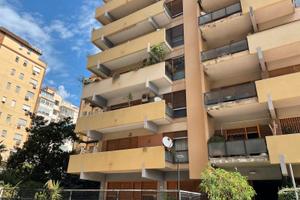 4 vani in Via Giacinto Carini