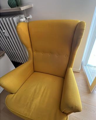 Poltrona Ikea gialla