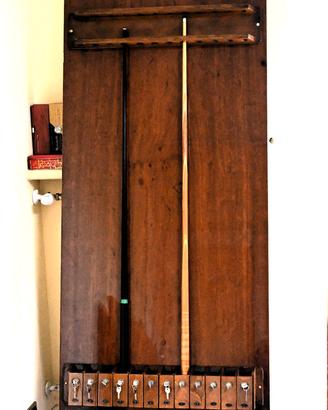 Mobile porta stecche originale con serrature