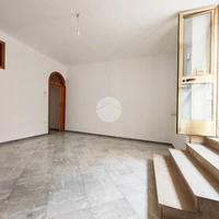 3 LOCALI A MANFREDONIA