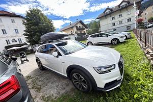 Audi A4 allroad bianca
