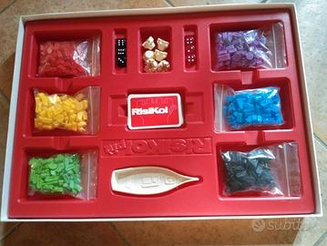 gioco da tavolo--risiko piu vintage completo