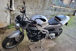 Triumph Speed triple 955i 