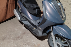 Piaggio Beverly 250 i.e