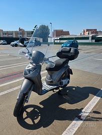 piaggio liberty 200s