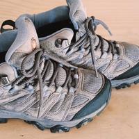 Scarponcini da trekking marca Merrell numero 37