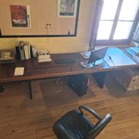 Tavolo di Legno per ufficio