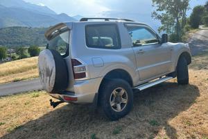 Pajero v60