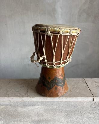 Tamburo djembe / bongo in legno e pelle