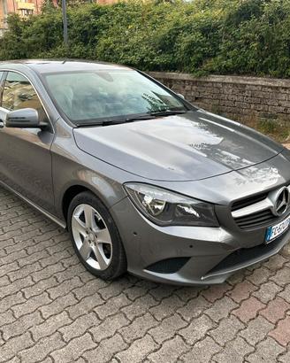 Mercedes-benz CLA 180 d Automatic Business