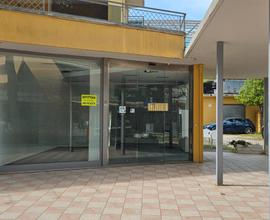 Negozio ad uso commerciale. Riccione