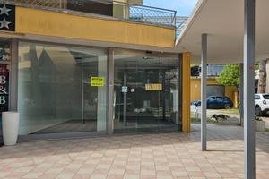 Negozio ad uso commerciale. Riccione