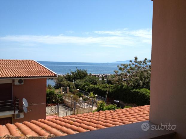 V/1144 Casteldaccia, villa con accesso al mare