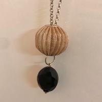 Collana bigiotteria pietra nera