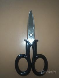 Forbici da elettricista.