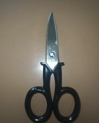 Forbici da elettricista.