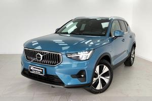 Volvo XC40 T4 Recharge Plug-in Hybrid automat...