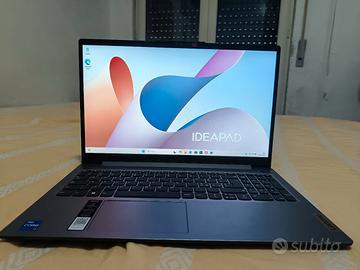 Lenovo Ideapad Slim 3 15IRH8 - I7, 16GB RAM