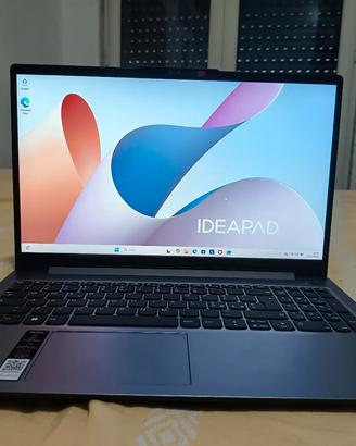 Lenovo Ideapad Slim 3 15IRH8 - I7, 16GB RAM