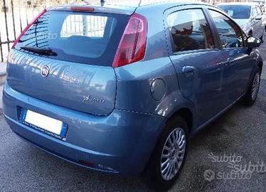 Fiat Grande Punto mensola fanalini ponte