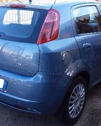 Fiat Grande Punto mensola fanalini ponte