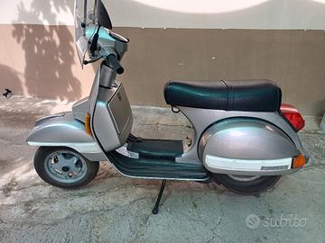 vespa PX 150 del 1999 con freno a disco