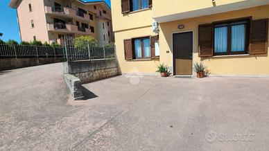 4 LOCALI A MONTALTO UFFUGO