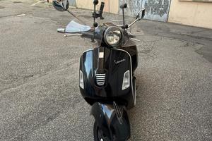 Vespa GTS 300 Super