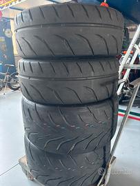 Gomme Toyo Proxes r888 265/35 18+215/45 17