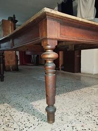 Tavolo antico da pranzo