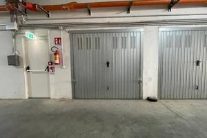 Box Garage