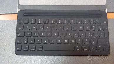 Tastiera smart keyboard Apple