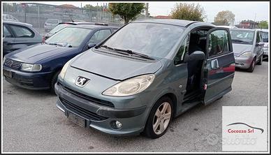 PEUGEOT 1007 2005 per ricambi