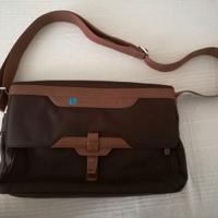 Borsa  Piquadro misure 36x7x23 cm