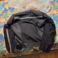 abbigliamento e accessori moto