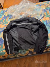 abbigliamento e accessori moto