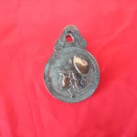 Pinza in metallo o ferma carta