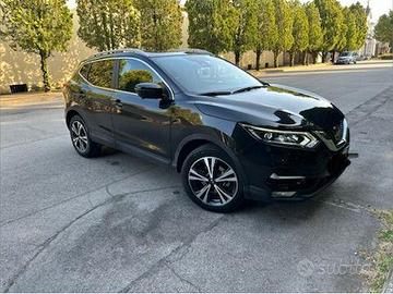 Nissan Qashqai 1.3 DIG-T 140 CV Connecta Plus