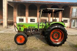 Trattore agricolo Deutz  D 72 06