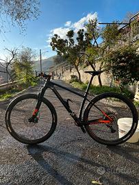 SCOTT SCALE 930 anno 2020 Taglia 29 M