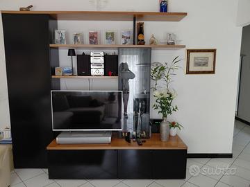 Soggiorno mobile tavolo e sedie