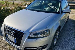 Audi A3 1.6 TDI 105 Cv 77Kw Ambiente
