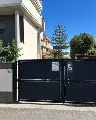 Box / Garage di 30 m² a Nettuno