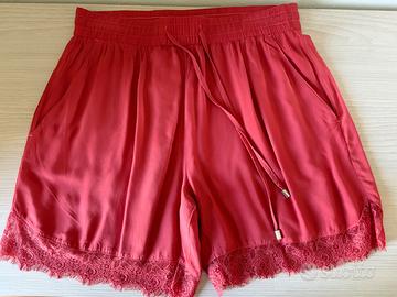 Shorts in pizzo